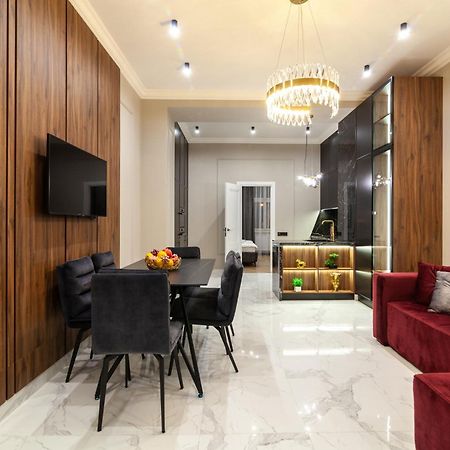Leogrand Vip On Svobody Avenue 43 Διαμέρισμα Λβιβ Εξωτερικό φωτογραφία