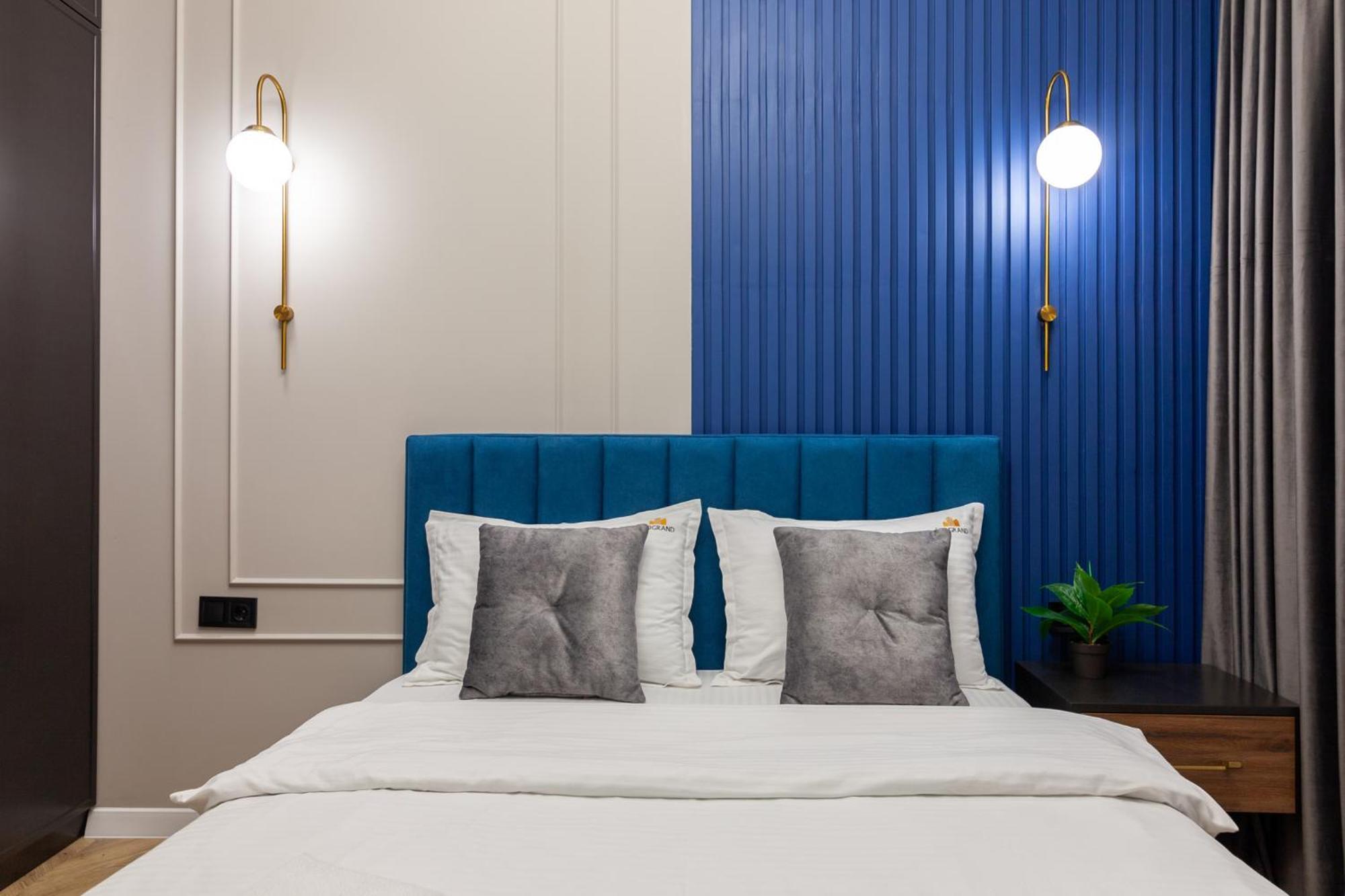 Leogrand Vip On Svobody Avenue 43 Διαμέρισμα Λβιβ Εξωτερικό φωτογραφία