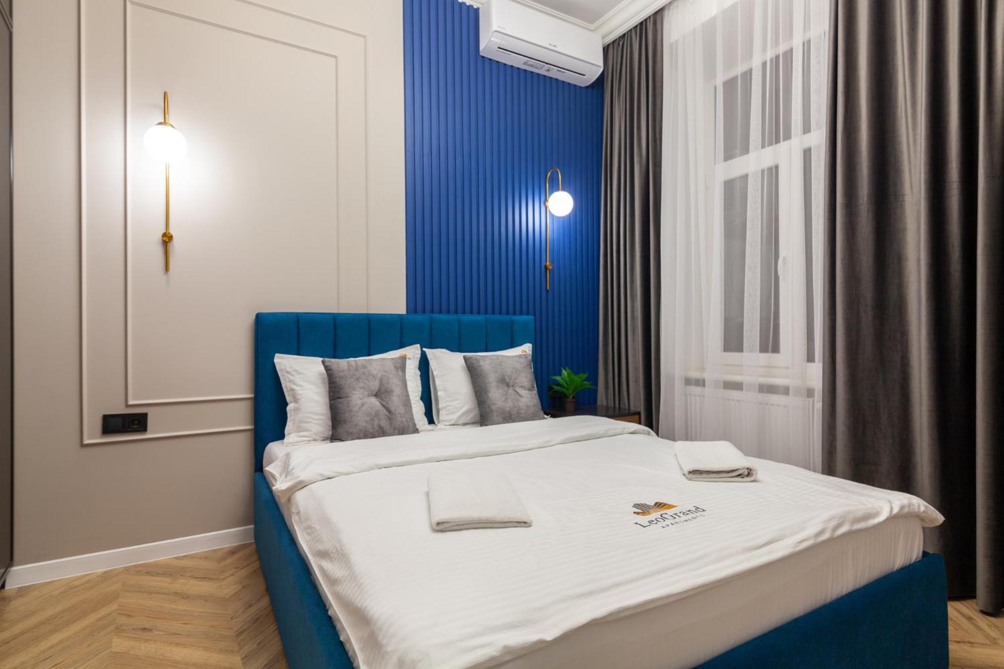 Leogrand Vip On Svobody Avenue 43 Διαμέρισμα Λβιβ Εξωτερικό φωτογραφία