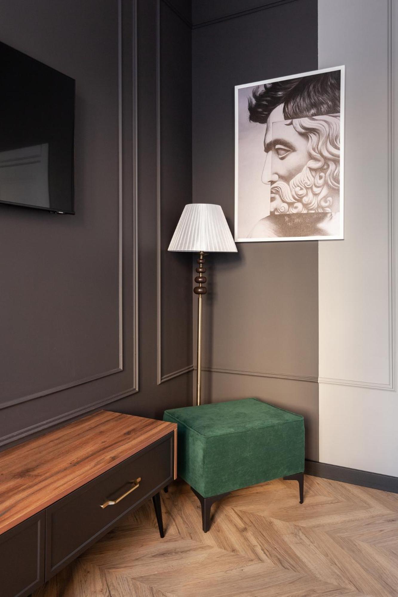 Leogrand Vip On Svobody Avenue 43 Διαμέρισμα Λβιβ Εξωτερικό φωτογραφία