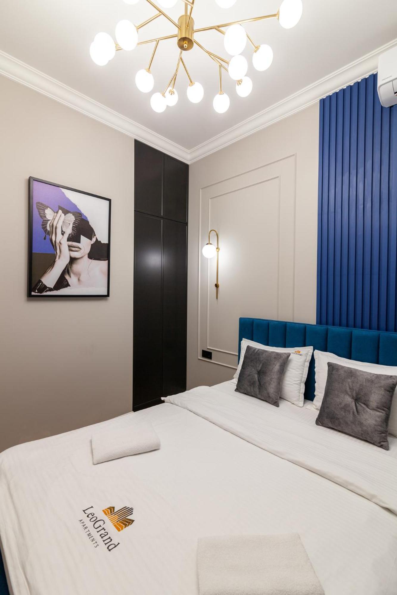 Leogrand Vip On Svobody Avenue 43 Διαμέρισμα Λβιβ Εξωτερικό φωτογραφία